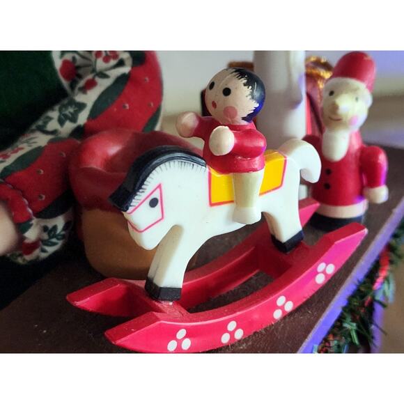 Vintage 1990 Christmas Songs Musical Workshop Elf With Lighted Candle See Pic - Picture 13 of 16